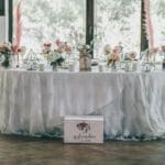 Fata de masa  White Lace